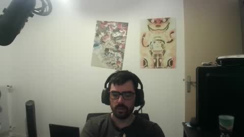 Snapshot of romainb72 chatting on September 14, 9:50 pm romainb72 online show from September 14, 9:50 pm