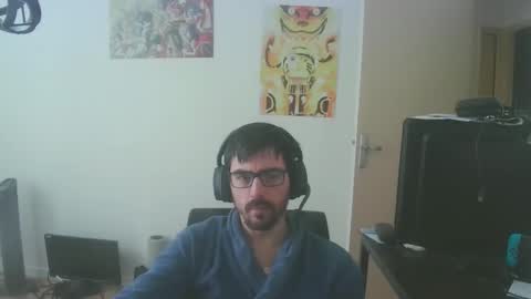 Snapshot of romainb72 chatting on February 11, 9:09 am romainb72 online show from February 11, 9:09 am