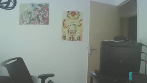 Snapshot of romainb72 chatting on January 26, 10:12 am romainb72 online show from January 26, 10:12 am