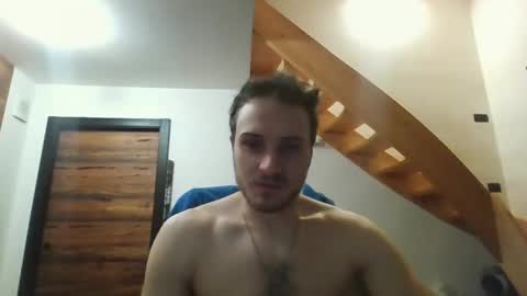 Snapshot of romanz123 chatting on December 5, 11:40 pm romanz123 online show from December 5, 11:40 pm