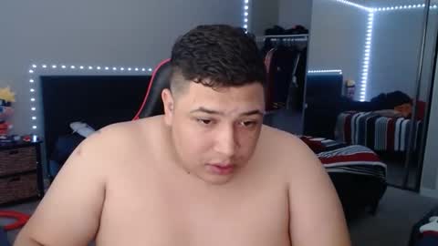 rompecorazones856235 online show from February 27, 8:08 pm