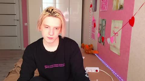 Ron online show from April 6, 8:59 am