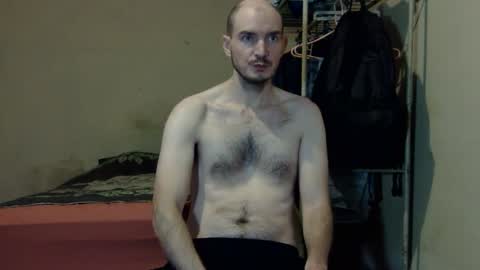 Snapshot of ronniemaster chatting on September 19, 12:02 am ronniemaster online show from September 19, 12:02 am
