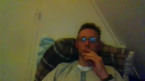 rororober online show from March 9, 6:35 pm