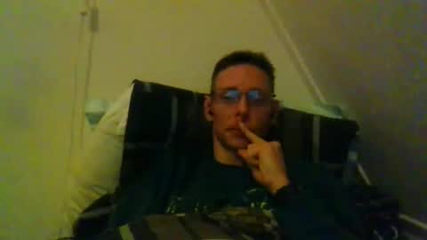 rororober online show from January 8, 8:47 pm