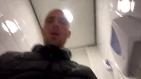 rotteei1 online show from October 24, 11:45 am