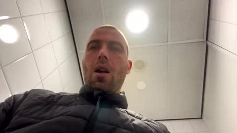 rotteei1 online show from January 15, 12:42 pm