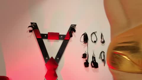 Tommy and Wilson online show from April 2, 4:43 am