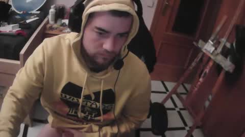 royer04 online show from November 15, 2:24 am