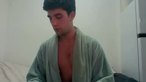 rqzwpghztoht online show from February 25, 8:32 pm