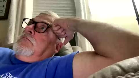 rs006 online show from October 19, 1:54 am