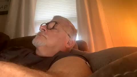 rs006 online show from March 3, 3:30 pm