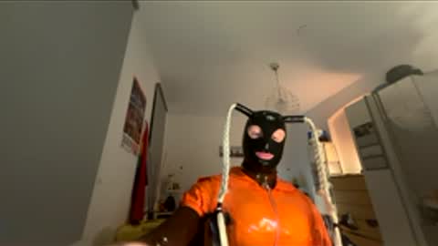 rubberlockedbitch1 online show from November 26, 9:29 pm