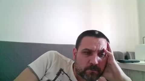 rul3ssuck online show from March 6, 8:08 am