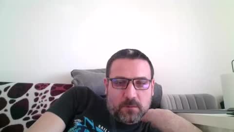 rul3ssuck online show from February 5, 9:46 am