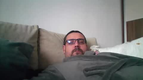 rul3ssuck online show from December 27, 10:23 am