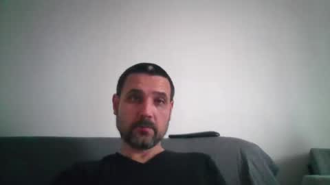 rul3ssuck online show from December 4, 8:01 am