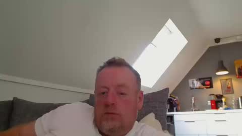 Snapshot of runepetter chatting on September 23, 10:14 am bignorwegian online show from September 23, 10:14 am