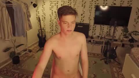 rusbradpitt online show from October 21, 12:19 pm