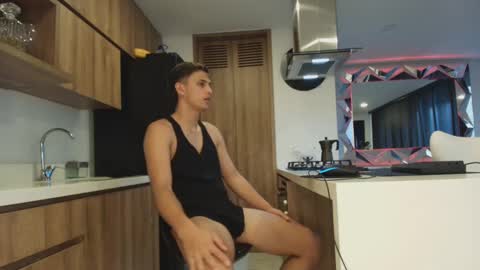 Snapshot of ryan__mateo chatting on October 11, 2:21 pm ryan__mateo online show from October 11, 2:21 pm