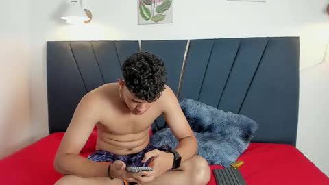 ryan_cum23 online show from September 24, 3:06 am
