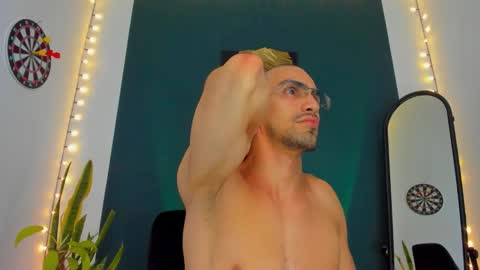 Ryan independent model online show from September 28, 4:32 am