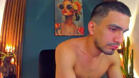 Ryan independent model online show from November 6, 11:13 am