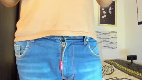 Ryan Evannss online show from June 23, 12:20 pm