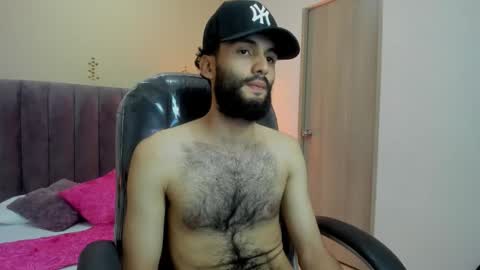 ryan_jackson_ online show from November 15, 11:07 pm