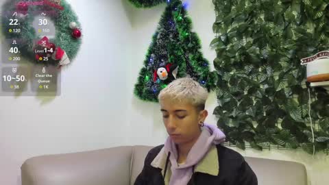 Ryan online show from December 20, 1:43 pm