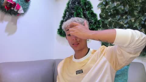 Ryan online show from December 16, 8:26 pm