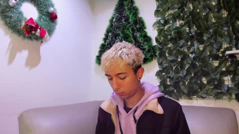 Ryan online show from January 14, 1:38 pm