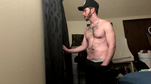 ryancap0195 online show from January 12, 2:26 am