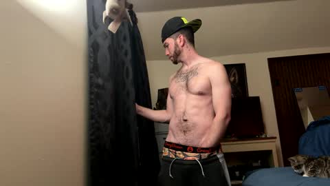 ryancap0195 online show from October 12, 6:18 am