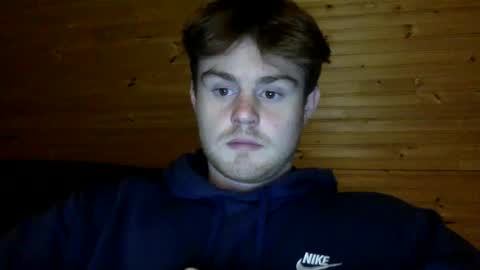 ryanhung_57 online show from December 3, 4:57 am