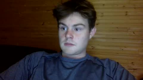 ryanhung_57 online show from January 16, 4:07 am