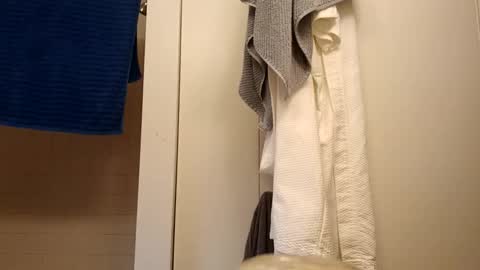 ryucravenmore online show from October 12, 1:27 pm