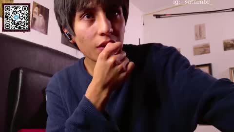 Snapshot of s_a_t_u_r_n chatting on March 7, 6:13 am ST online show from March 7, 6:13 am