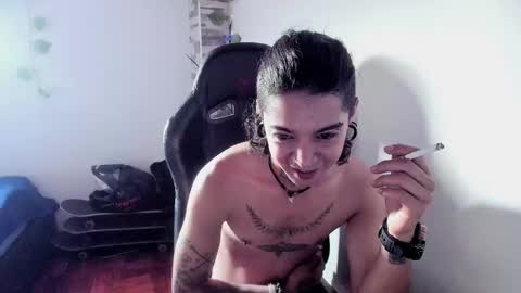 Danny online show from November 30, 6:43 pm