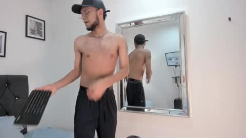 Sam  online show from March 13, 9:10 pm