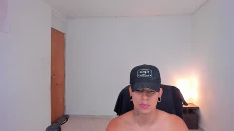 saenz_hotx online show from October 16, 11:02 pm