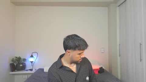 Sag online show from February 20, 7:04 pm