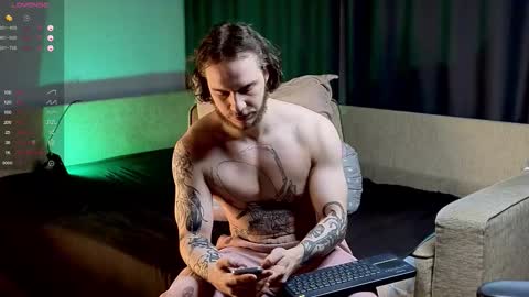 Adam online show from January 8, 4:39 am