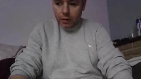 Snapshot of saggyballs83 chatting on January 8, 1:09 pm saggyballs83 online show from January 8, 1:09 pm