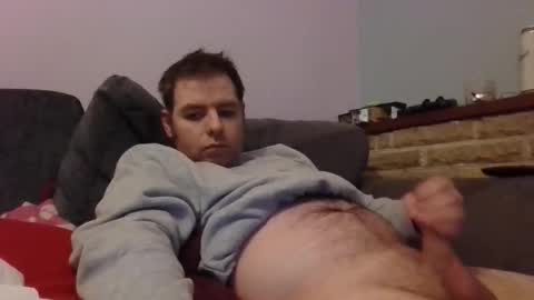 Snapshot of saggyballs83 chatting on February 16, 9:48 pm saggyballs83 online show from February 16, 9:48 pm