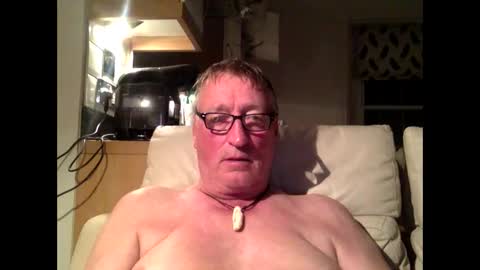 Snapshot of sail_naked chatting on September 13, 11:17 pm sail_naked online show from September 13, 11:17 pm