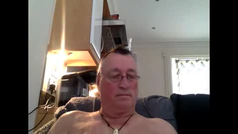 Snapshot of sail_naked chatting on January 12, 12:23 pm sail_naked online show from January 12, 12:23 pm