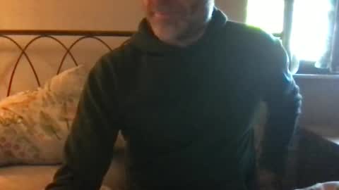 saint009 online show from November 19, 1:33 pm