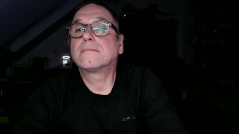 Snapshot of saint_beauvais chatting on October 10, 10:57 pm saint_beauvais online show from October 10, 10:57 pm