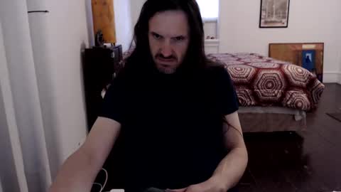 SaintReeves online show from December 7, 8:49 pm